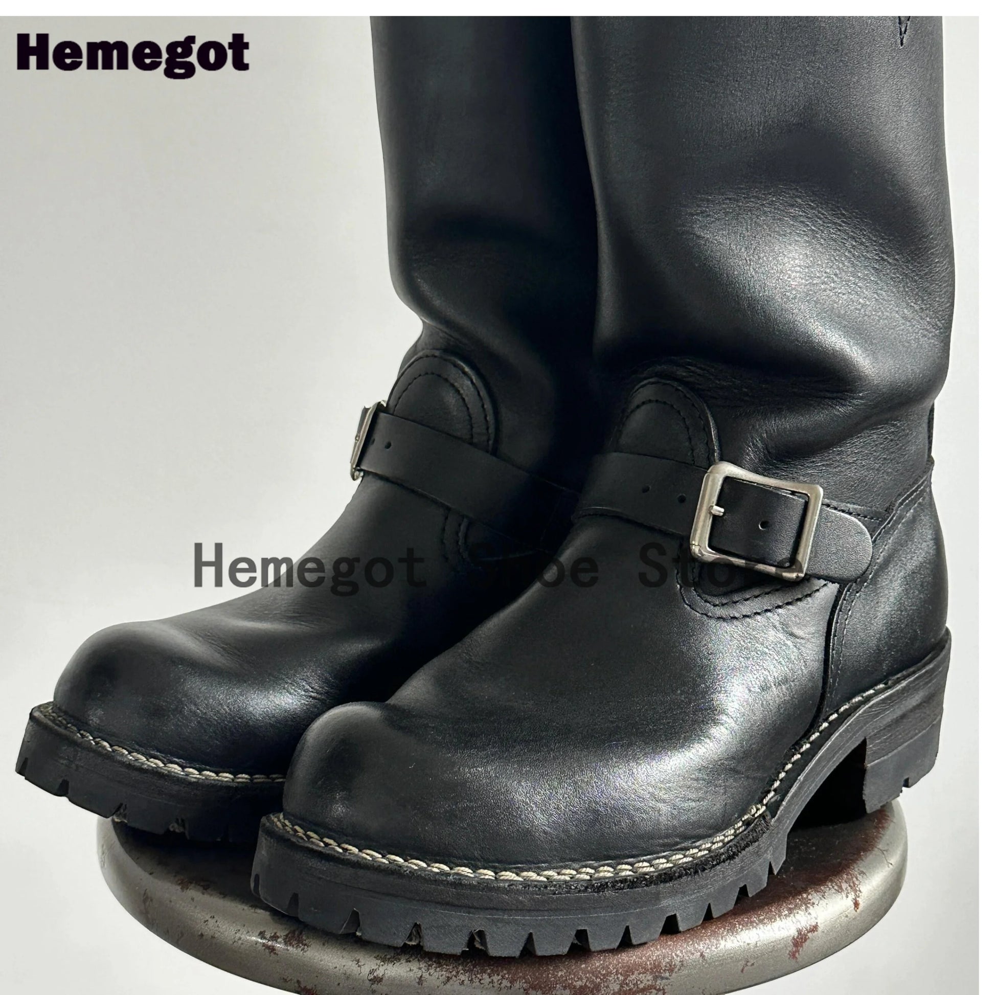 Schwarze Leder-Chelsea-Stiefel mit Doppel-Schnallen und dicker Sohle