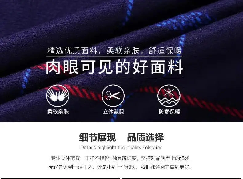 Leichtes Herren-Poloshirt aus Eisseide mit kurzen Ärmeln und klassischem Kragen in einfarbigem Design.