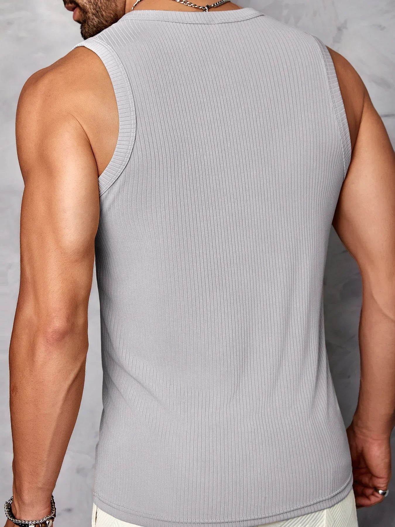 Ärmellose Herren-Sommerweste – Slim Fit und atmungsaktiv für Sport und Freizeit