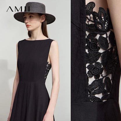 Elegantes Ärmelloses Damenkleid Mit Tailliertem Schnitt Und Spitze