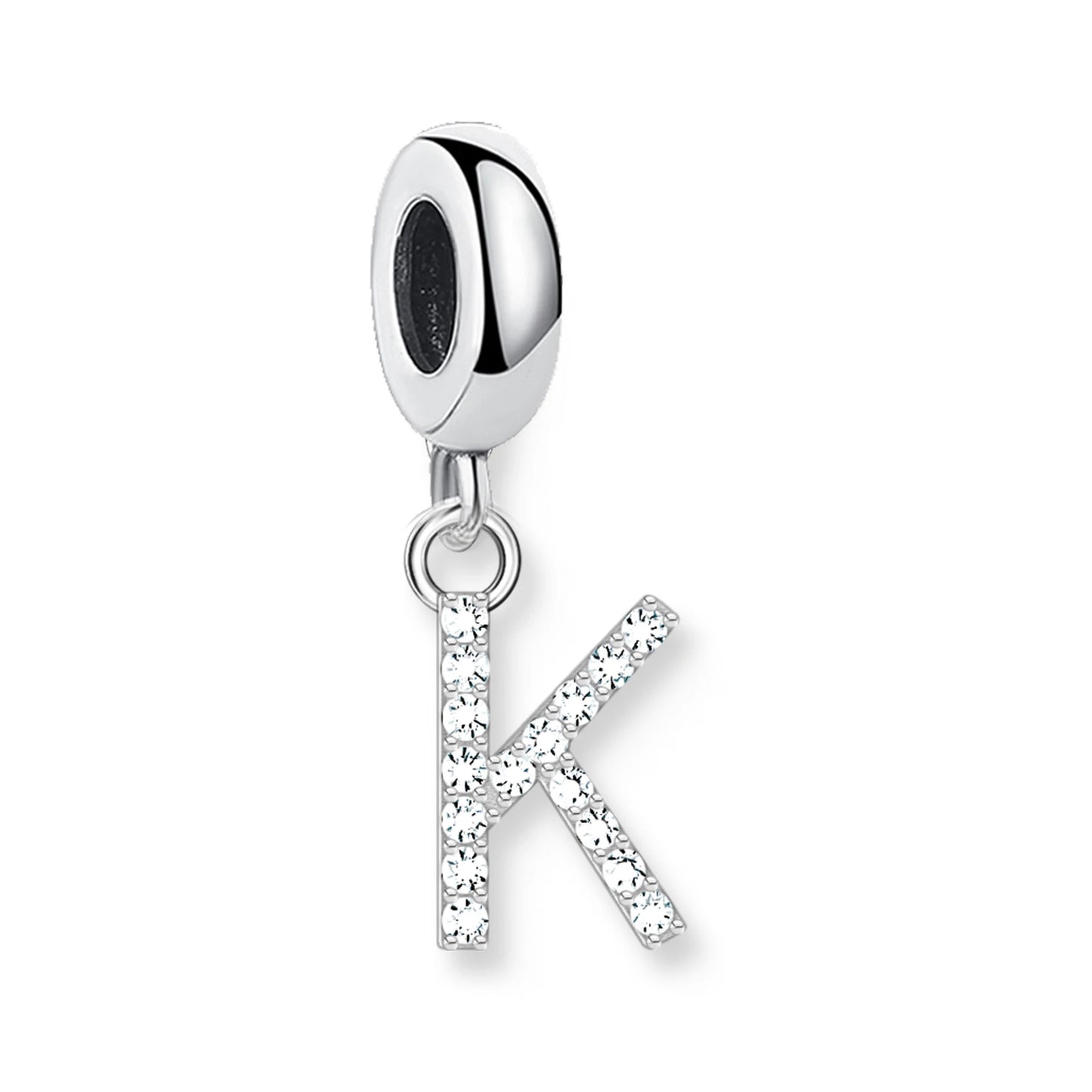Buchstaben-Charm-Anhänger aus 925er Sterlingsilber mit Strassbuchstabe K und dunklem Stein oben.