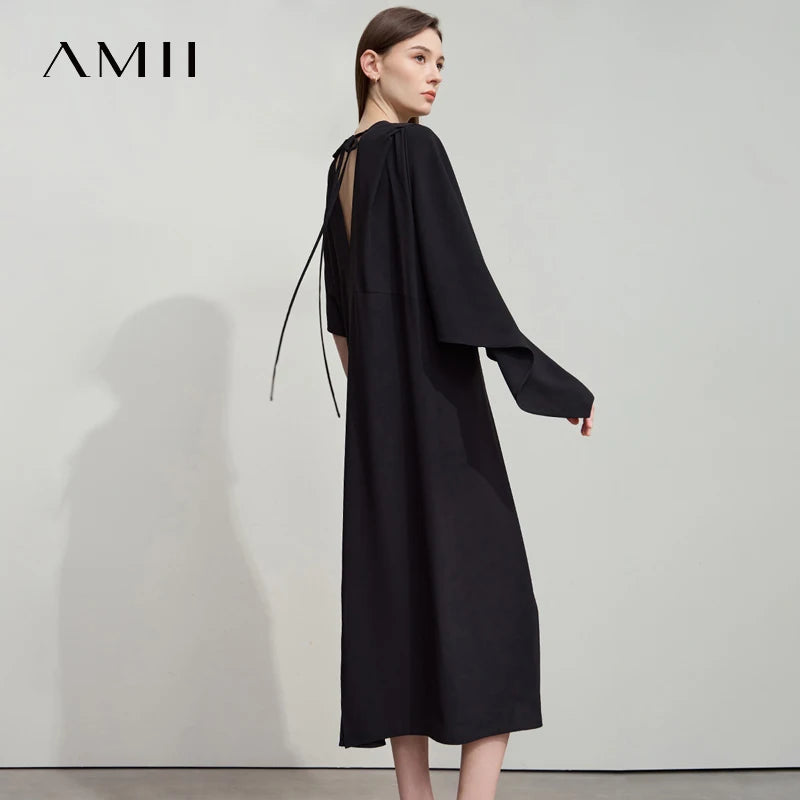 Traumhaftes Sommerkleid Mit Asymmetrischem Schnitt Für Frau