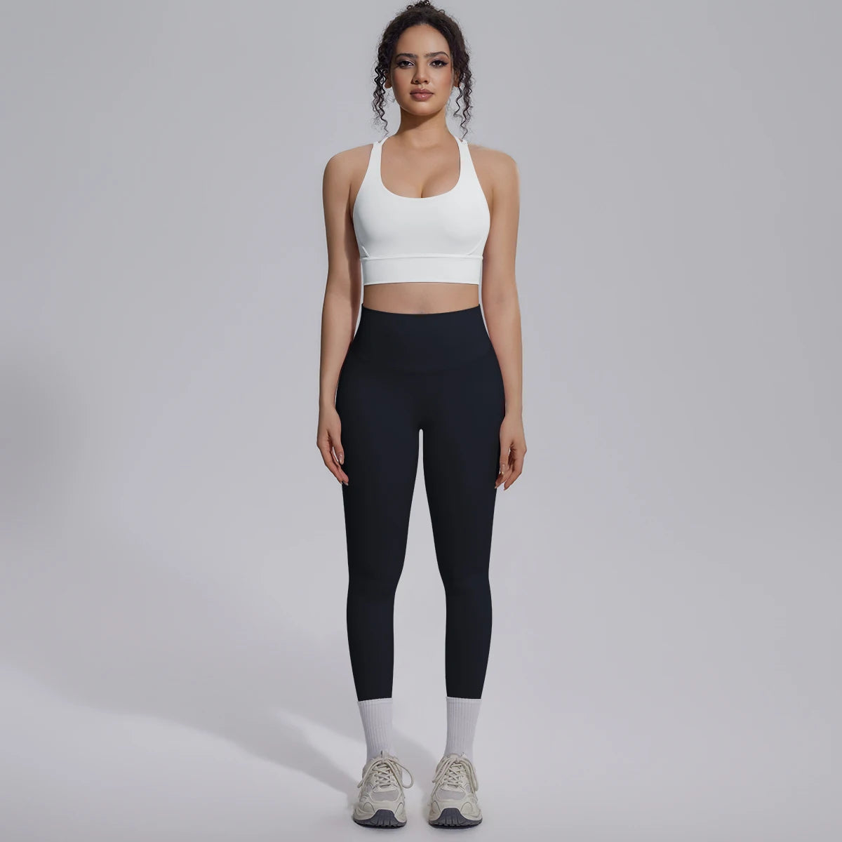 Yoga Set Für Frauen Mit Crossback Top Und Hochtaillierter Hose
