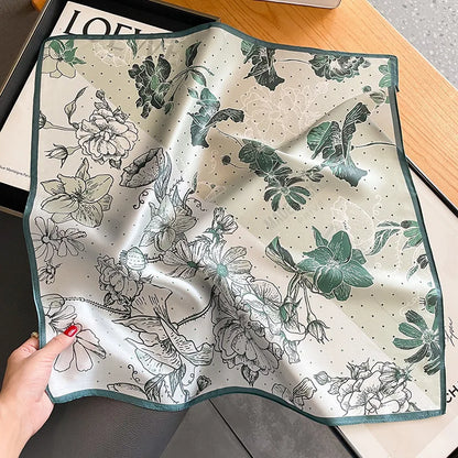 Damen Seidenschal quadratisch Halstuch Bandana Haarband Krawatte bedruckt Mode