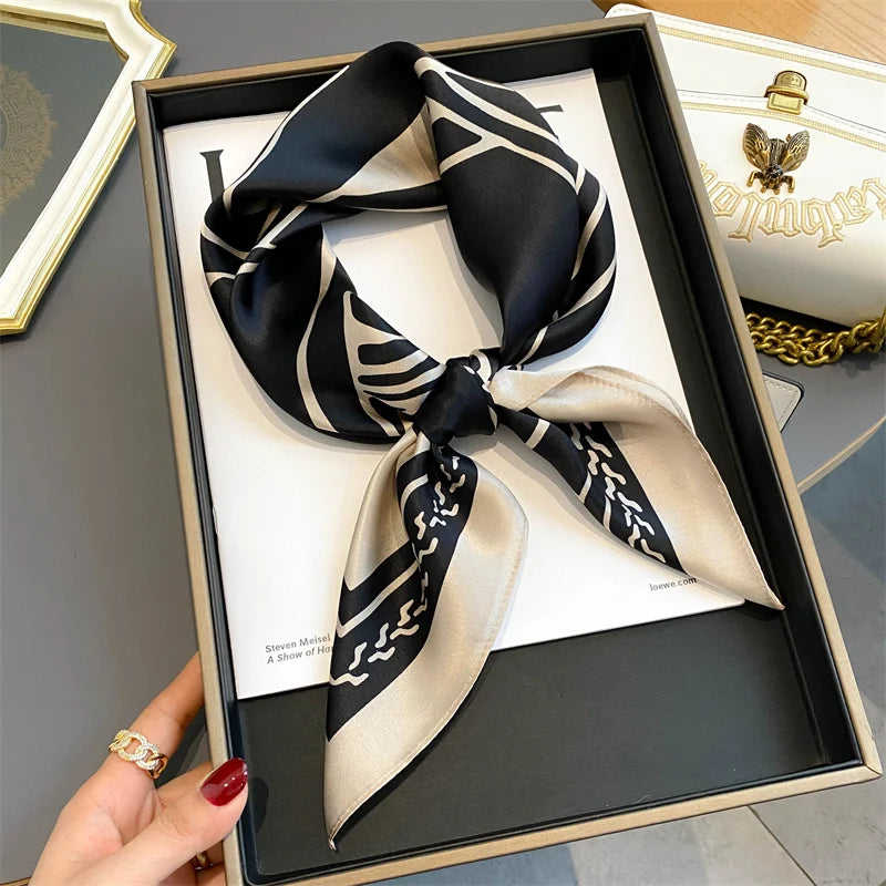 Damen Seidenschal quadratisch 70cm Halstuch Bandana Hijab Pashmina K