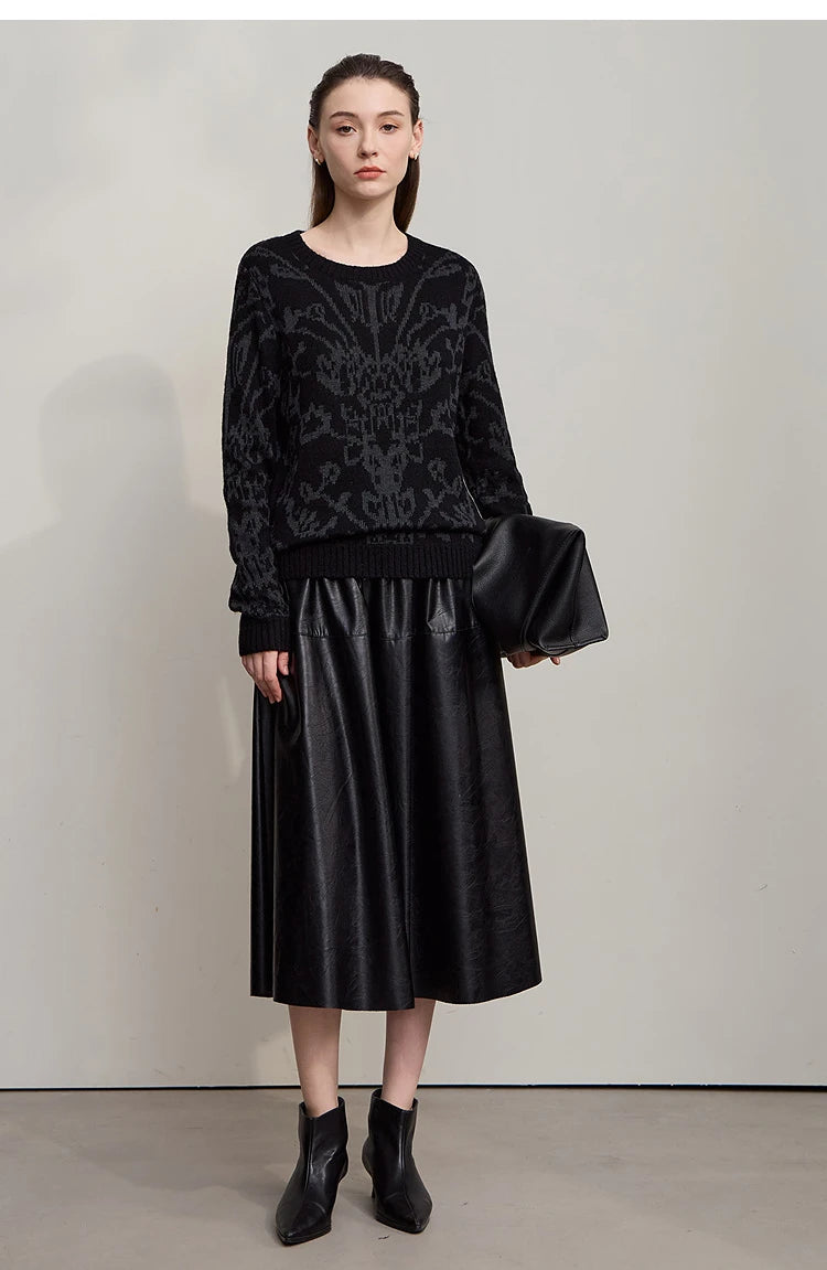 Schwarzer Damenpullover aus Strick mit Rundhalsausschnitt und Jacquard-Muster