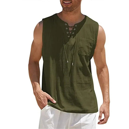 Ärmelloses Herren-Strickoberteil mit Rundhalsausschnitt und Hohldesign – ideal für den Sommer.