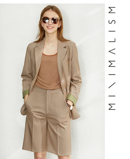 Damen Shorts im minimalistischen Stil mit hoher Taille und lässiger Passform