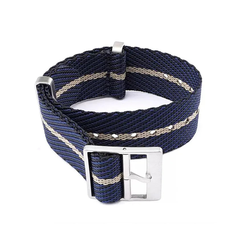 Dunkelblaues Nylon-Uhrenarmband mit beigen Streifen und Metallschnalle