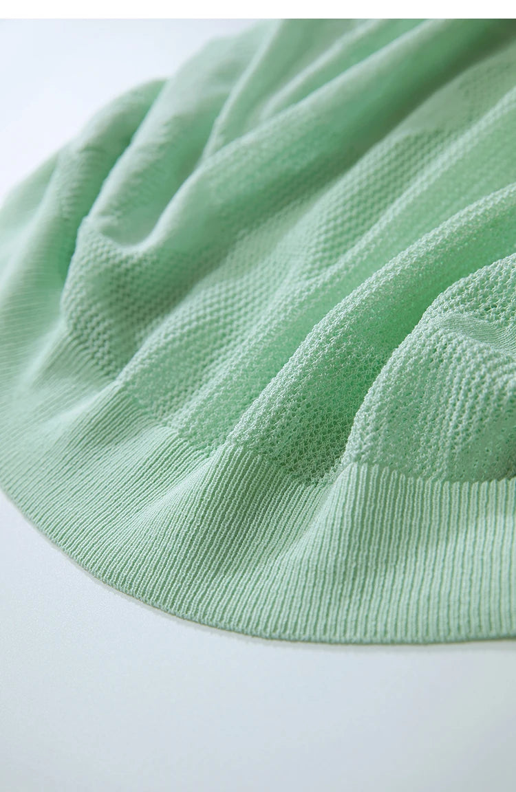 Stricktop-Saum, mintgrün, feine Maschenstruktur, breites Rippenbündchen