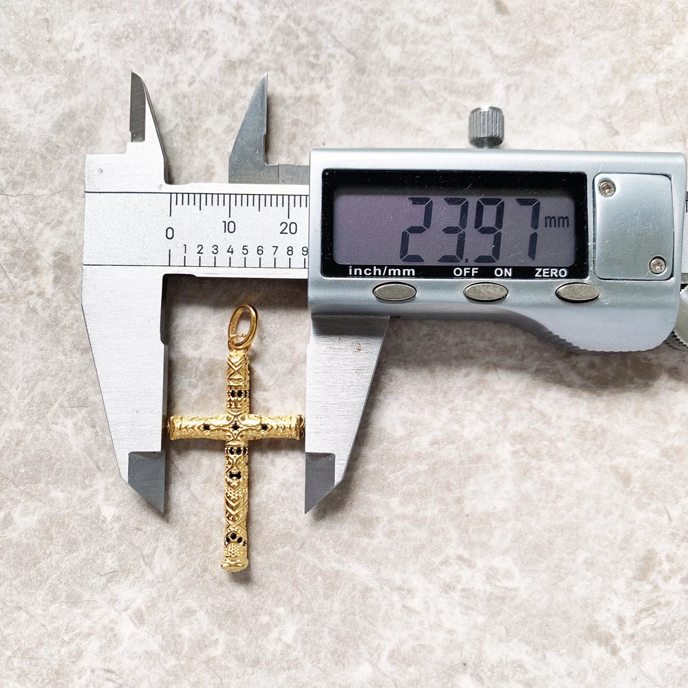 Damen-Charm-Anhänger Kreuz golden aufwendig ethnisch aus Sterlingsilber