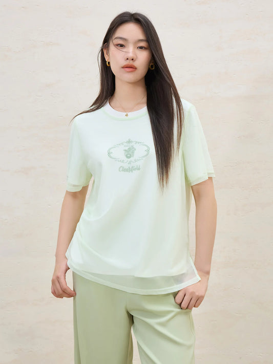 Satin-Glanz T-Shirt mit Rundhalsausschnitt – Slim Fit in Pink oder Schwarz für den Sommer
