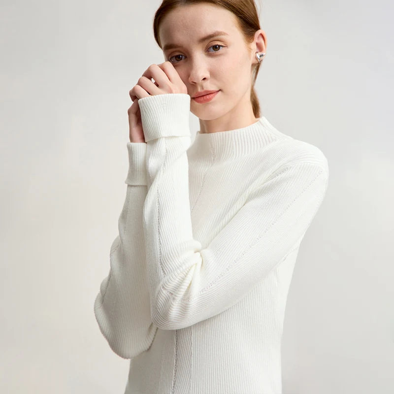 Damen-Pullover mit Stehkragen, feiner Rippstrickstruktur, langarm, weiß
