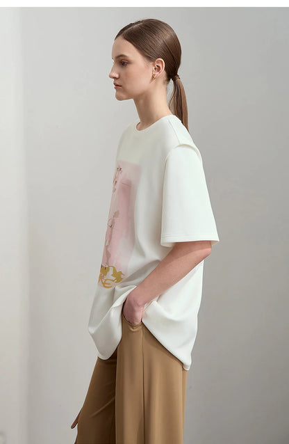 Damen T-Shirt im minimalistischen Stil mit lässigem O-Ausschnitt und Kunstdruck