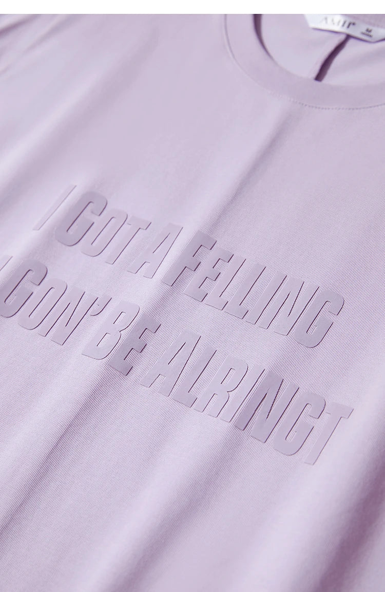 Damen T-Shirt aus Baumwolle mit lässigem O-Ausschnitt und breiten Schultern