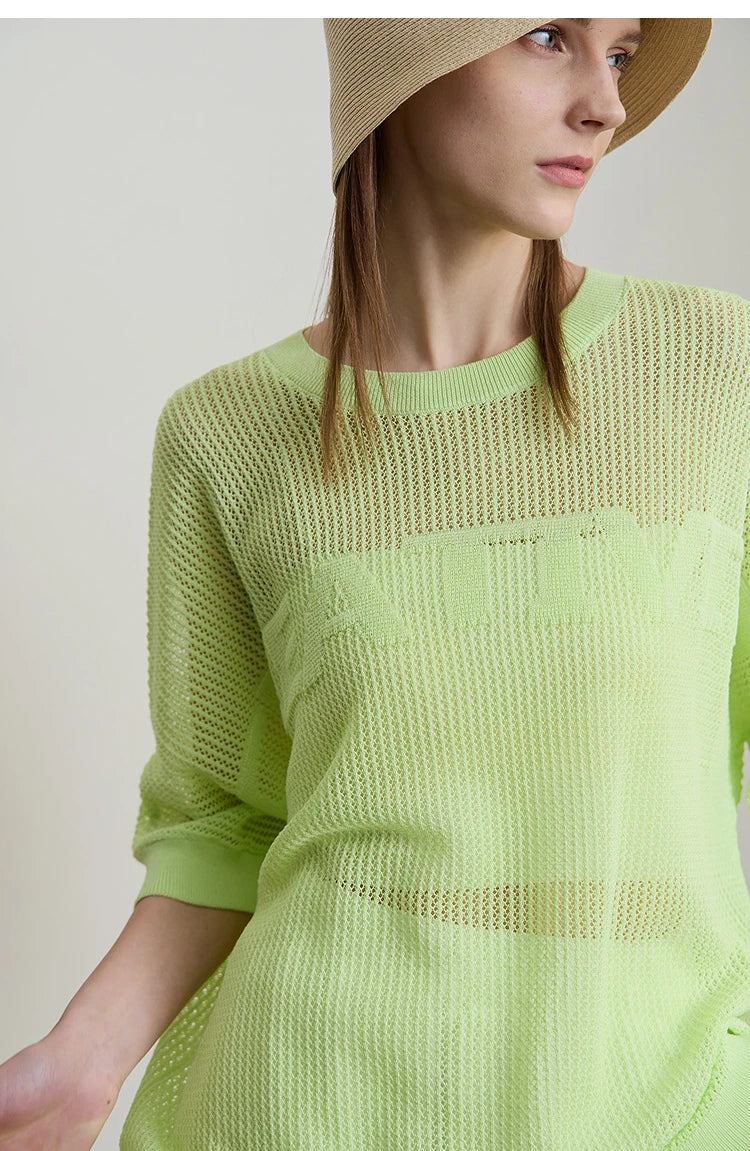 Damen-Strickpullover mit Rundhalsausschnitt, hellgrün, Detailansicht mit Maschenstruktur