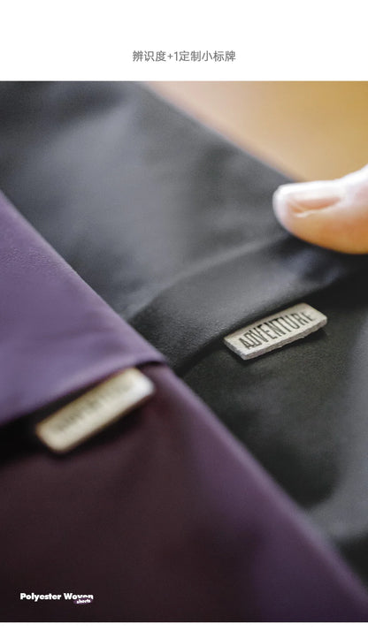 Herren Shorts aus leichtem Material mit großen Taschen in Schwarz