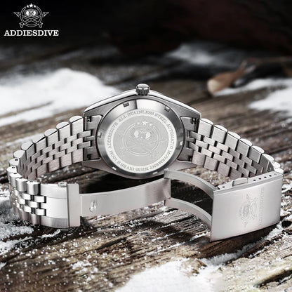 Herren-Automatikuhr mit Jubilee-Armband und Kalenderanzeige