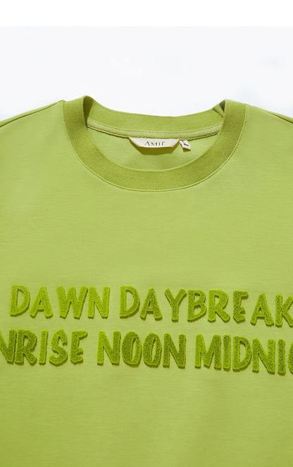 Damen T-Shirts mit Rundhalsausschnitt und losem, lässigem Schnitt mit Stickerei