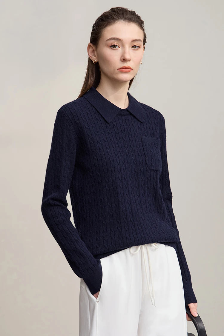 Navyblauer Pullover mit Kragen und Zopfmuster, lange Ärmel