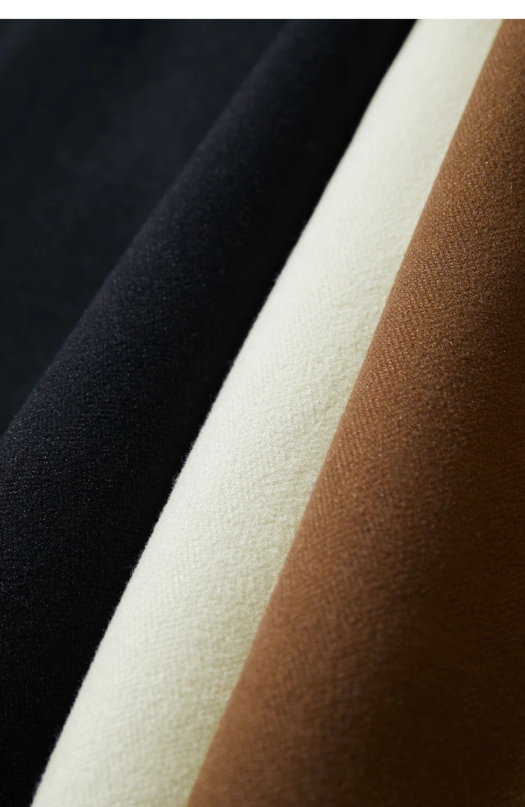 Damen Shorts im minimalistischen Stil mit Gürtel und solider Vintage-Optik