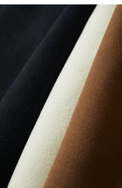 Damen Shorts im minimalistischen Stil mit Gürtel und solider Vintage-Optik