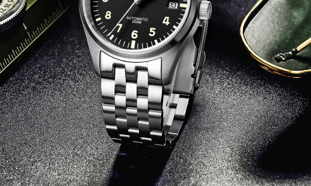 Herren-Taucheruhr mit C3-Leuchtmasse und NH35A-Automatikwerk