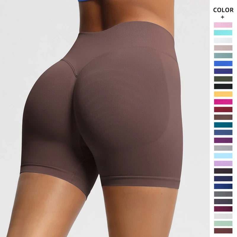 Nahtlose Yoga-Shorts für Damen, braun, seitliche Ansicht mit Po-Lifting-Form.