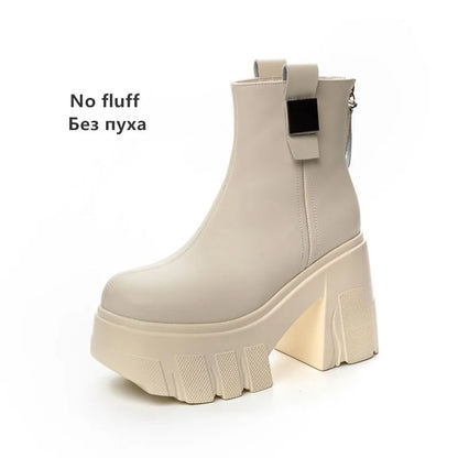Beige Knöchelstiefel mit Blockabsatz und Plateau, seitlicher Schnalle