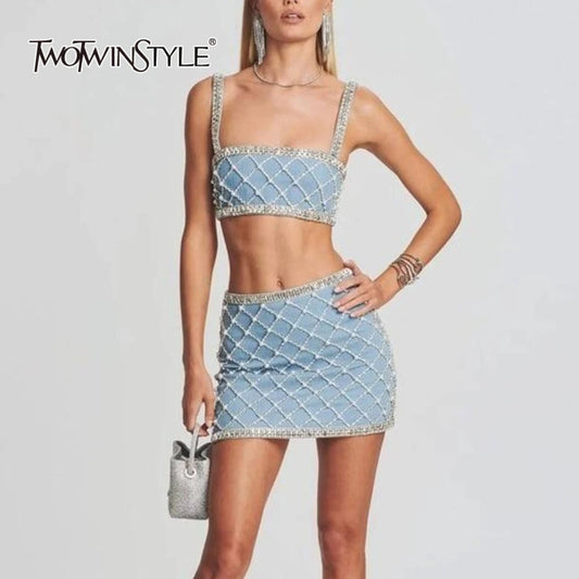 Eleganter Damen-Minirock mit Patchwork-Design und Rüschen – hoher Bund und figurbetonte Falten für modische Auftritte