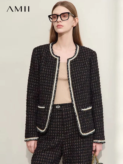 Damen Tweed Mantel im minimalistischen Stil mit Taschen und elegantem O-Neck