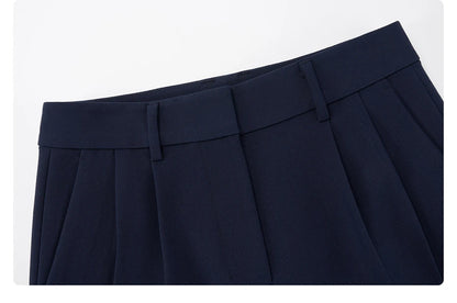 Schwarzer Herrenanzug im Slim-Fit-Stil mit Weste und Hose – ideal für Hochzeiten und formelle Anlässe