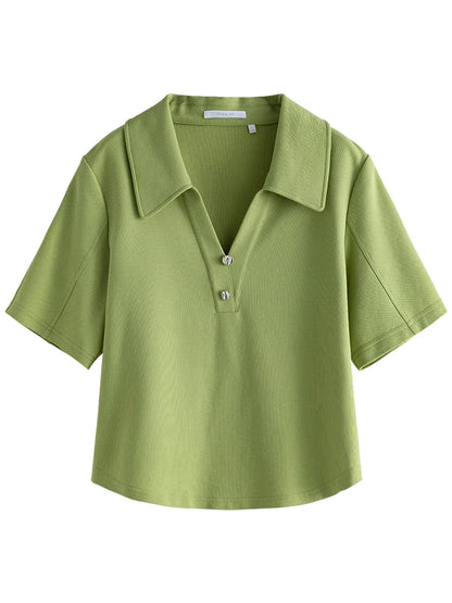 Lässiges Plus-Size-Set aus lockerem Shirt und Shorts für den Sommer – ideal als bequeme Freizeitkleidung im Y2K-Stil.