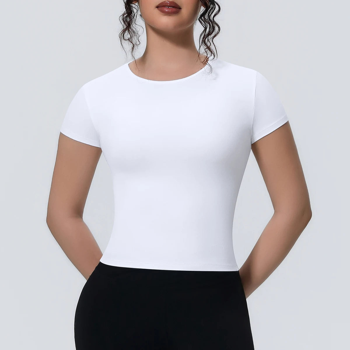 Damen Yoga-Shirt mit Rundhalsausschnitt, kurzarm, eng anliegend, weiß