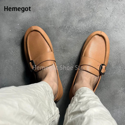 Herren-Buckle-Loafer aus Lederoptik, braun, Slip-On mit Schnallenriemen