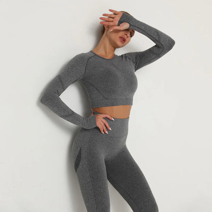 Nahtloses Langarm-Yoga-T-Shirt, anthrazit/grau meliert, enganliegend mit Rundhalsausschnitt