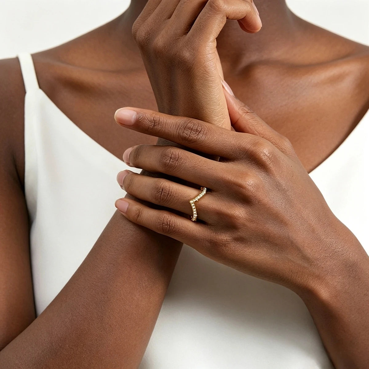Damen-Ring aus 14 Karat Gold, V-Form Mit Moissanit, Zertifikat 585, Valentinstag Geschenk