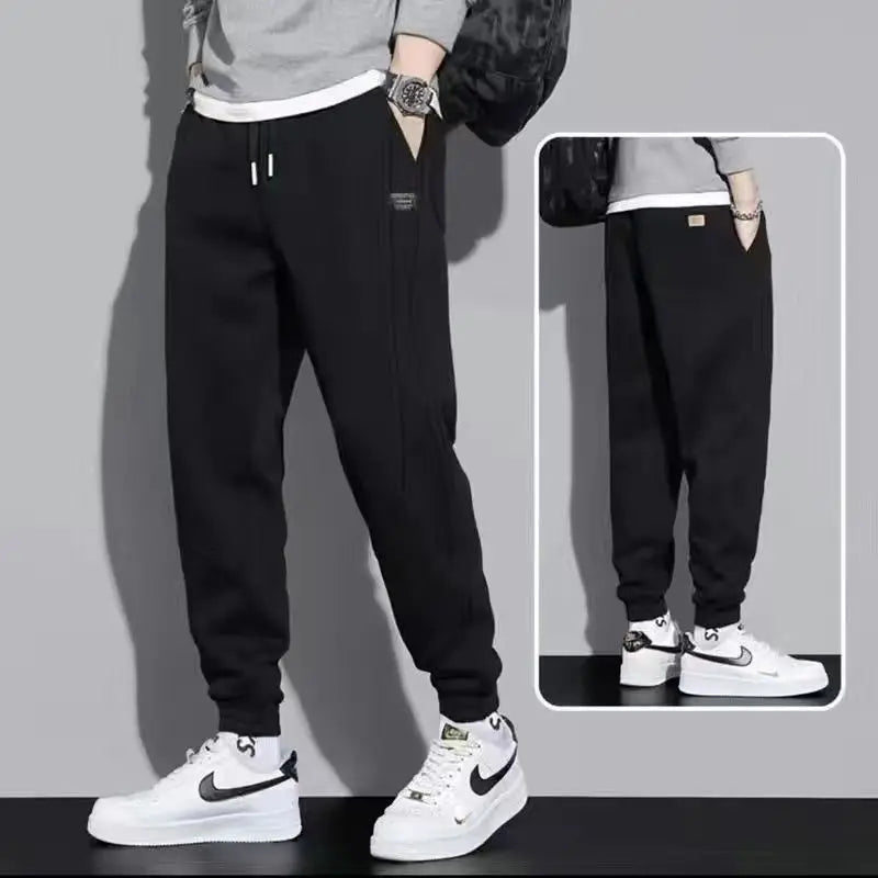 Warme Herren-Sporthose mit Kordelzug im lockeren japanischen Stil – ideal für Herbst und Winter