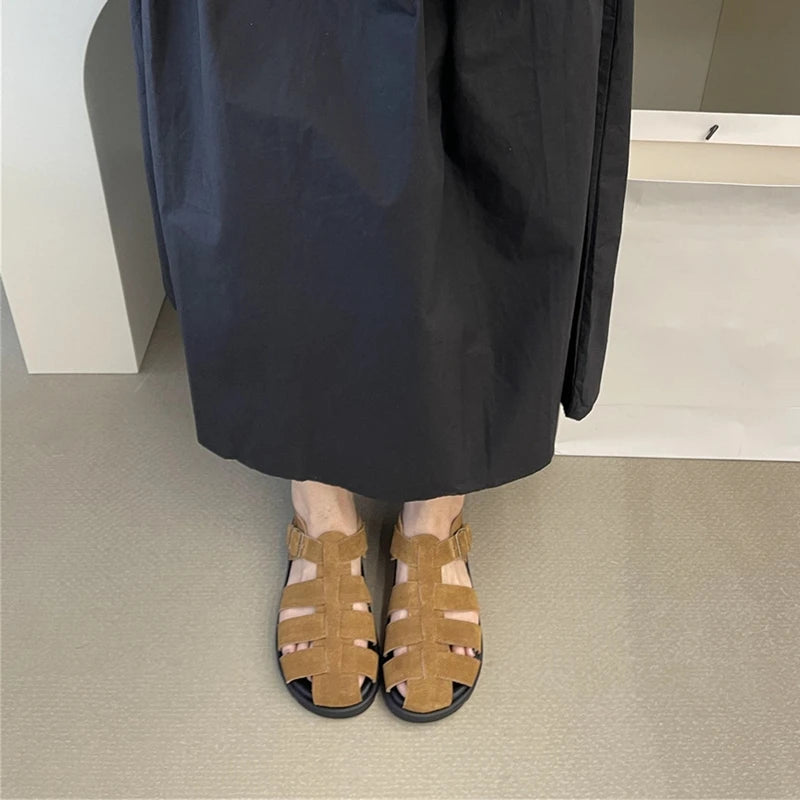 AIYUQI Damensandalen 2025, neue gewebte hohle römische Sandalen für Frauen, Sommer, große Schweinekäfig-weibliche Schuhe