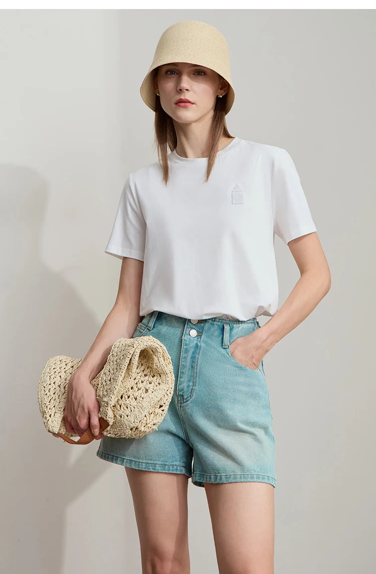 Damen T-Shirt aus Eisprozellan mit Rundhalsausschnitt und antibakteriellen Eigenschaften