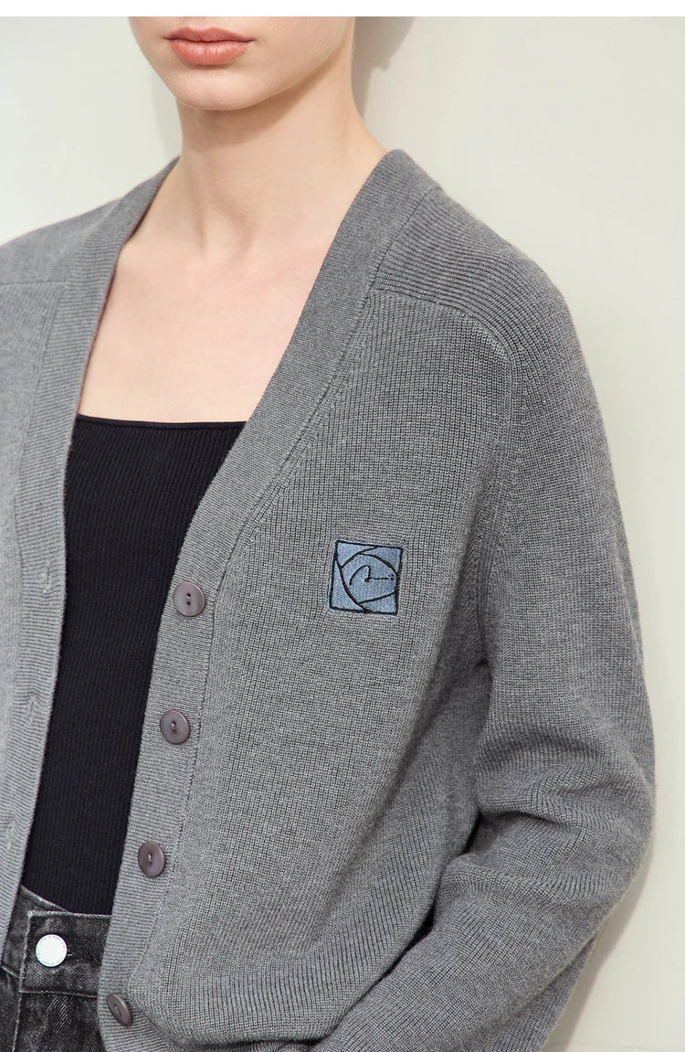 Damen-Strickjacke Wolle V-Ausschnitt Patchwork Stickerei kurz Französisch Herbst