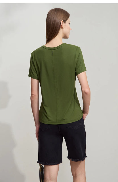 Damen T-Shirt im minimalistischen Casual-Stil mit V-Ausschnitt und kurzen Ärmeln
