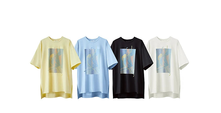 Damen T-Shirt im minimalistischen Design mit unregelmäßigem Schnitt und abstraktem Druck