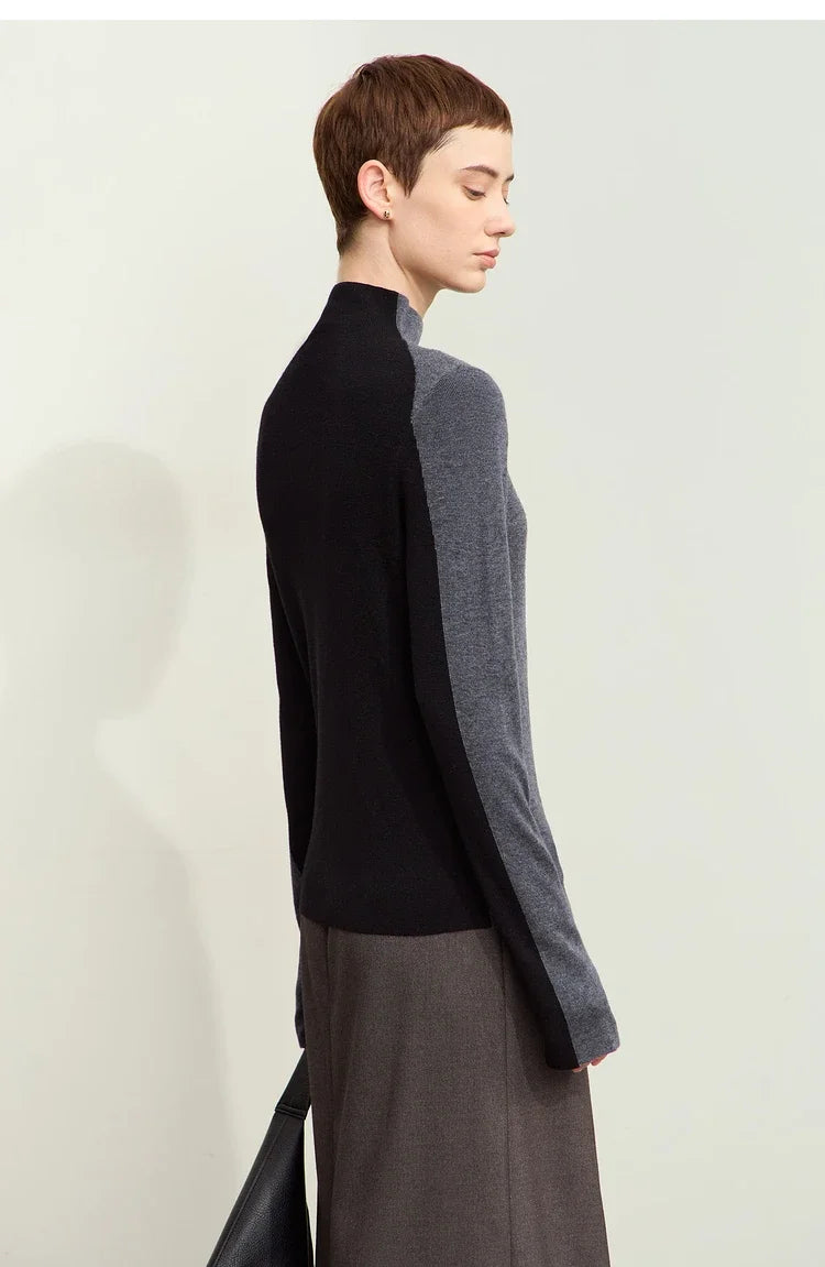 Damenpullover mit Stehkragen, Patchwork Schwarz mit Dunkelgrau an den Ärmeln