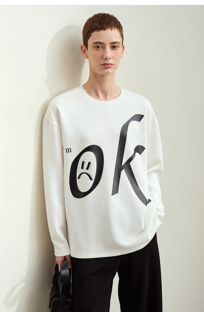 Damen T-Shirt im minimalistischen Stil mit Rundhalsausschnitt und Druckdesign