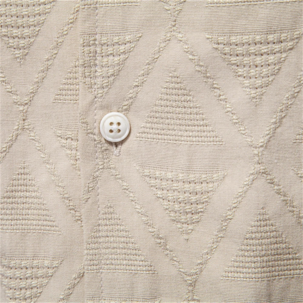Herren Kurzarmhemd aus 100 Prozent Baumwoll-Jacquard mit lässigem Umlegekragen