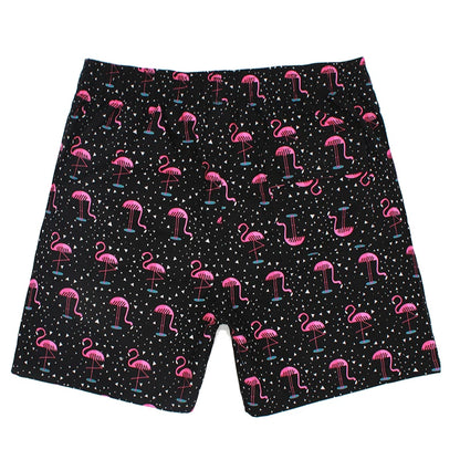 Herren-Badeshorts mit Mesh-Innenslip, verstellbarem Bund und Taschen – ideal für Sport und Freizeit.