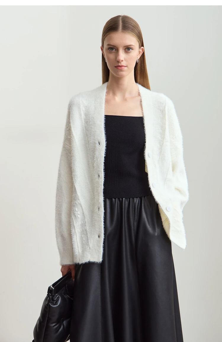 Damen-Strickjacke V-Ausschnitt Nerz-Imitat locker dick Winter