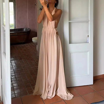 Elegantes Damen-Kleid mit V-Ausschnitt, kurzen Ärmeln und Perlenverzierung – Patchwork-Design mit Rüschen und Falten.
