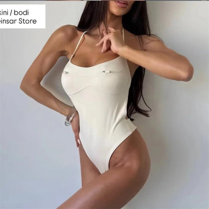 Damen-Badeanzug Cut-Out Bügel Micro-Tanga Weste gepolstert